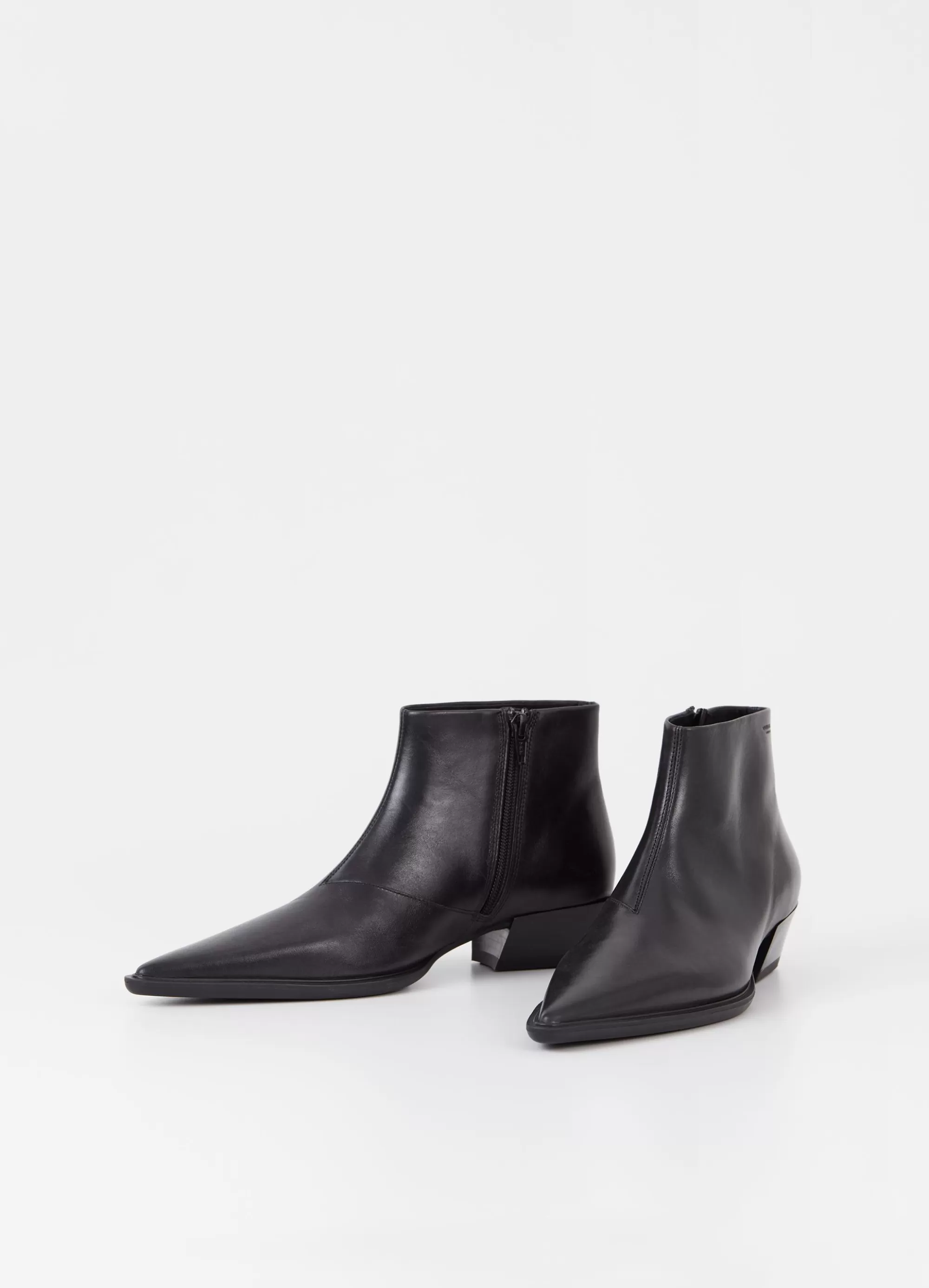 CASSIE BOOTS*Vagabond Store