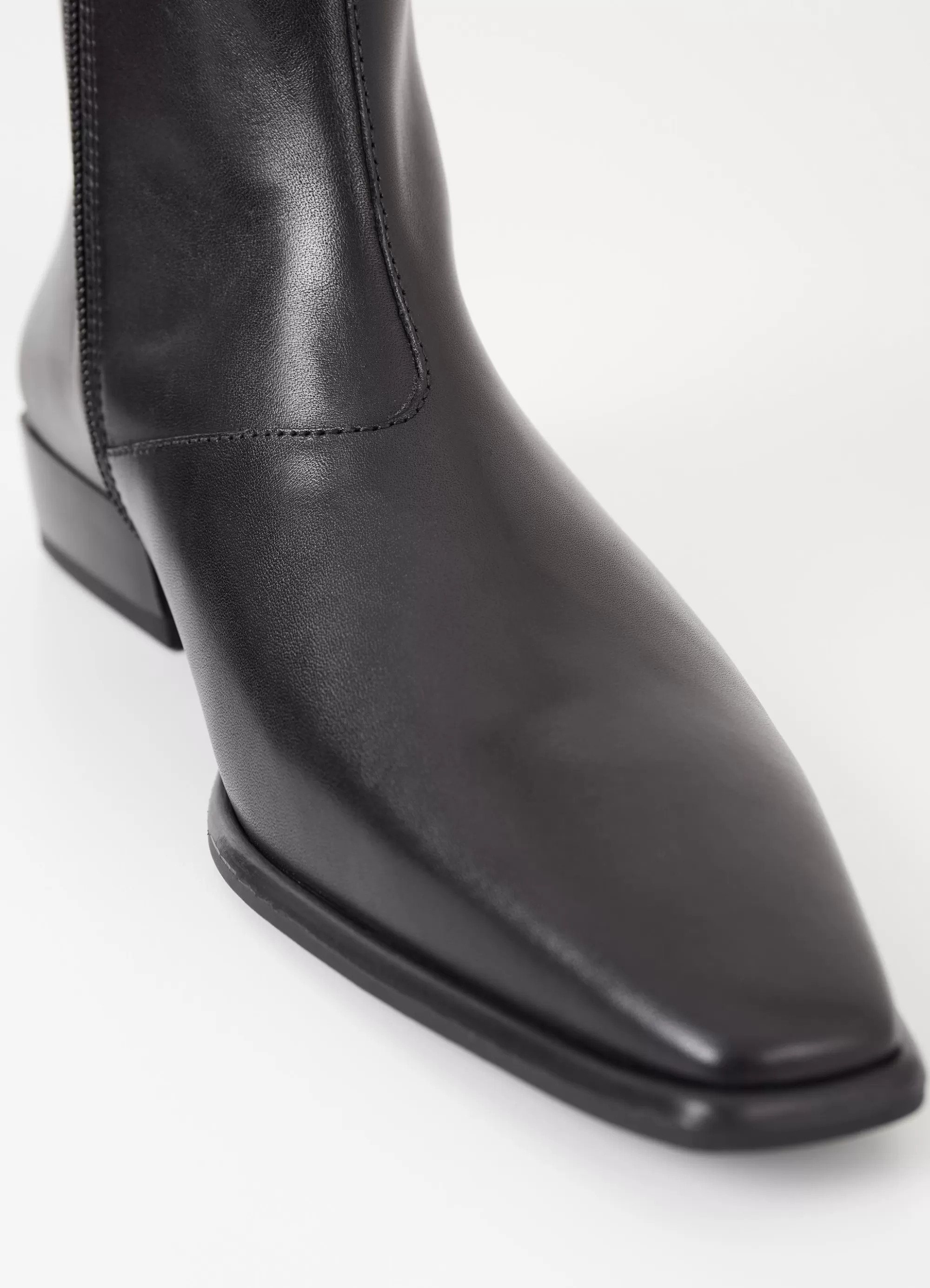 NELLA BOOTS*Vagabond Sale