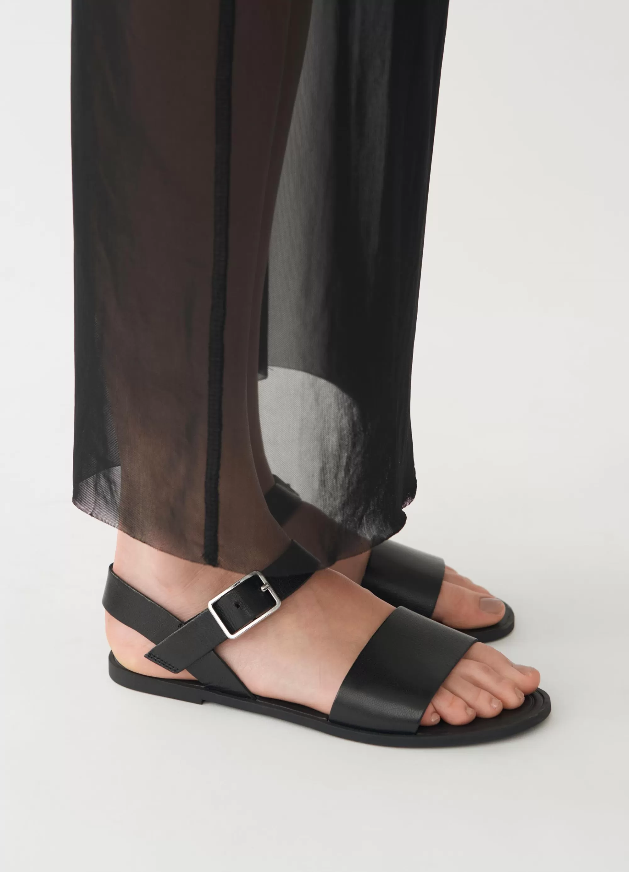 TIA 2.0 SANDALER*Vagabond Hot